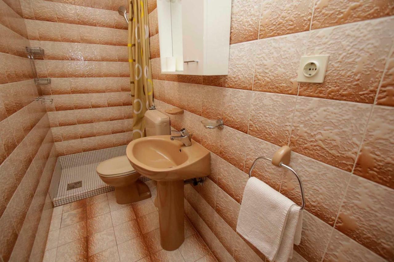 מאקרסקה Apartmani Ivona & Ivo מראה חיצוני תמונה