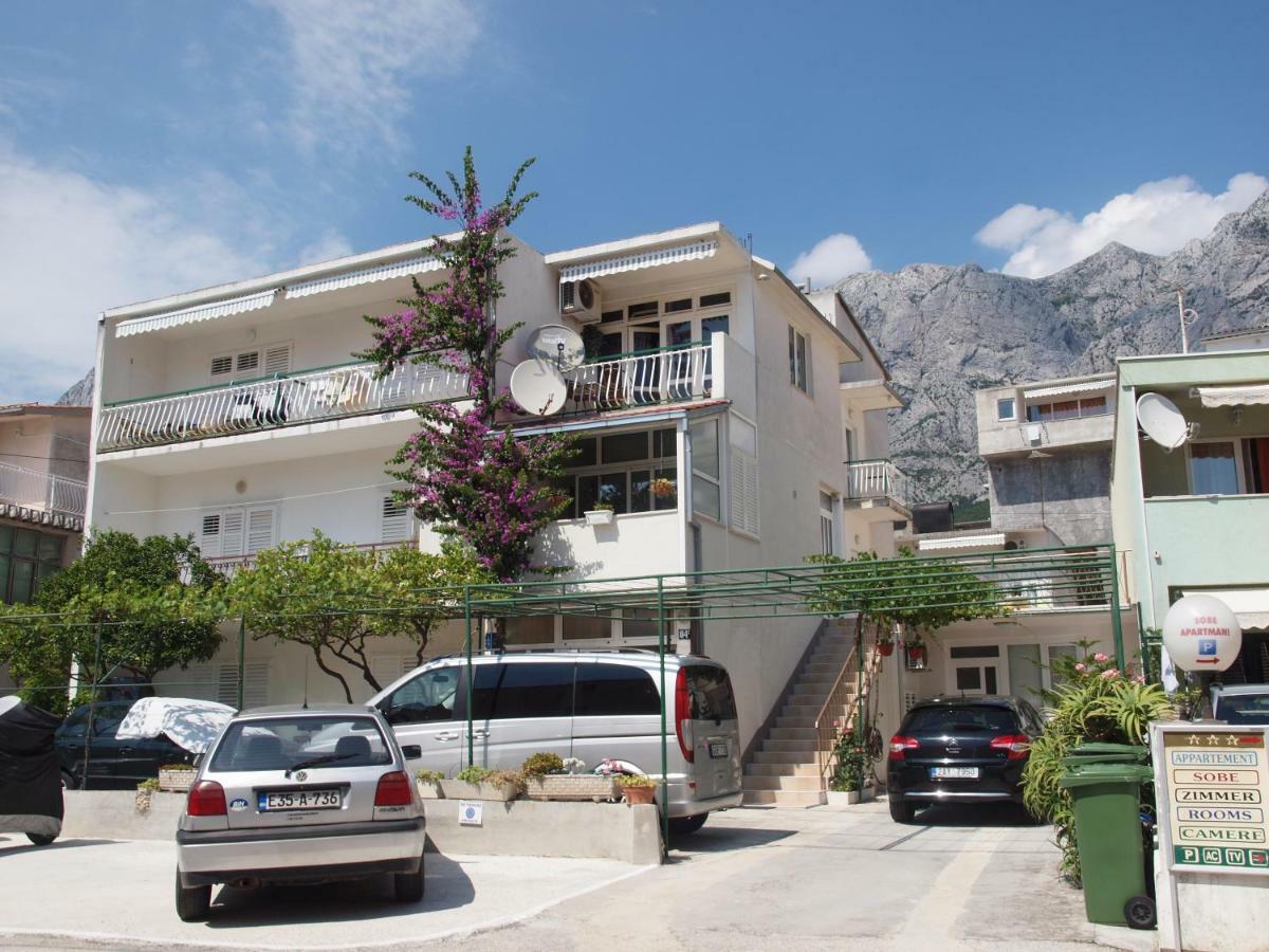 מאקרסקה Apartmani Ivona & Ivo מראה חיצוני תמונה